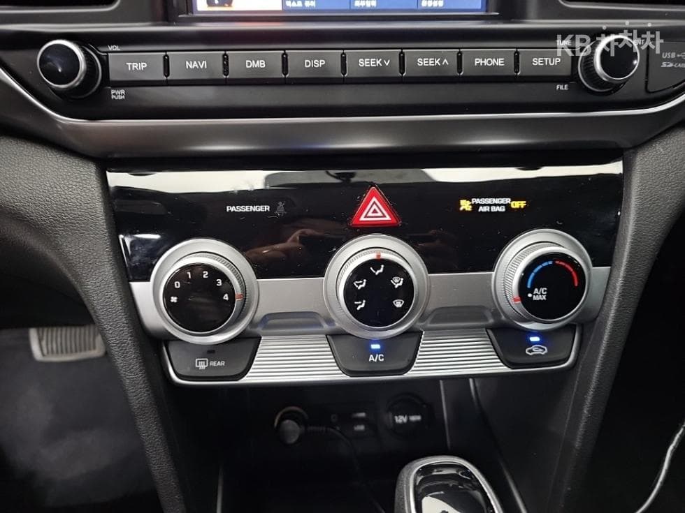 Хюндай The New (фейслифт) Avante (Elantra) ADSmartstream G1.6 Стил - 10