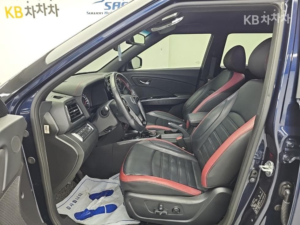 КейДжи Мобилити Very New (фацелит/обновяване) ТиволиДизел V5 2WD Стандартен - 11