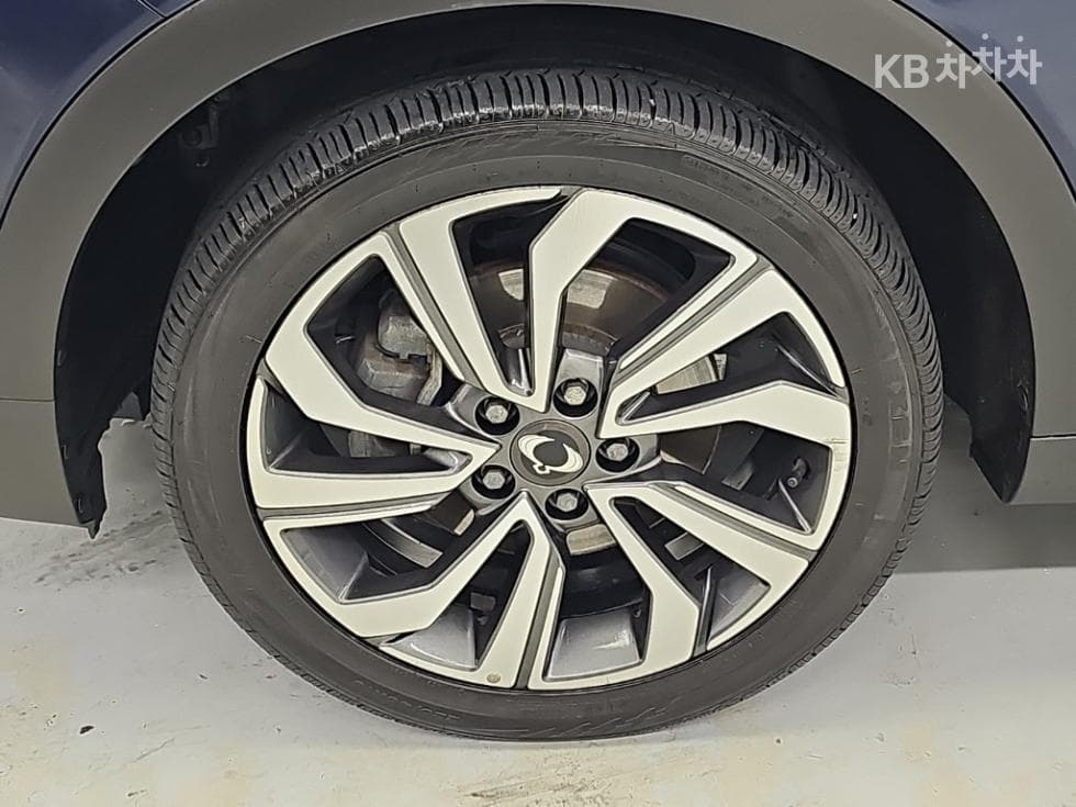 КейДжи Мобилити Very New (фацелит/обновяване) ТиволиДизел V5 2WD Стандартен - 19