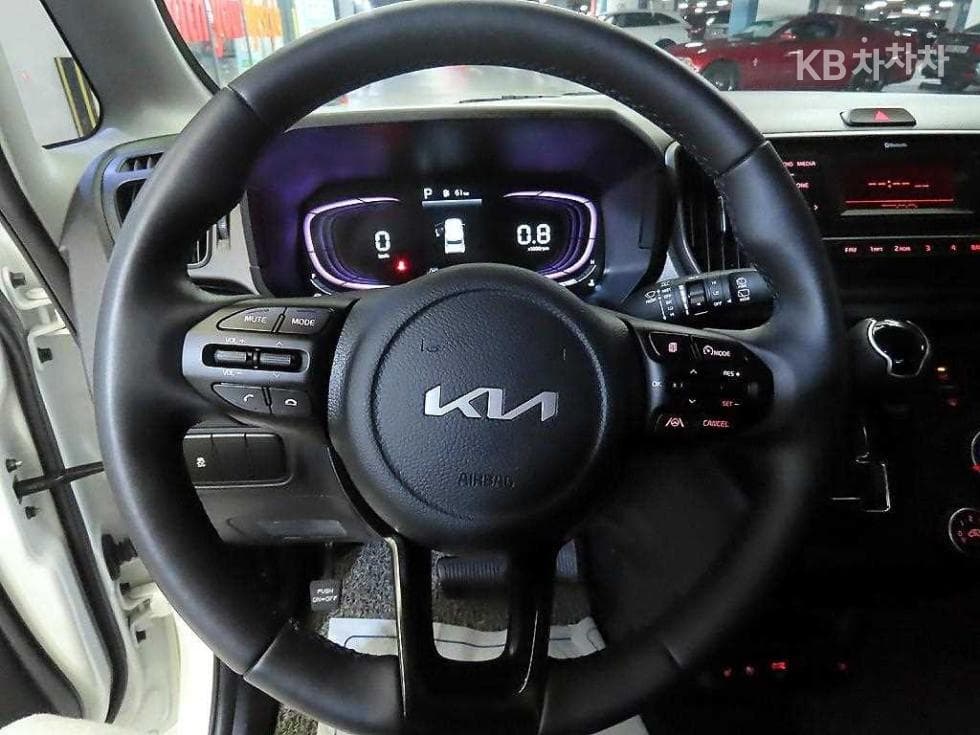 Киа The New (фейслифт) Киа Рей (ван) Ван1.0 Бензин Ван 2-местен Престиж Специал (специален признак/издание) - 8