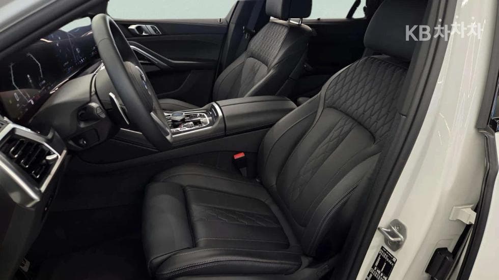 BMW X6(G06)xDrive 40i M Sport Package - 20