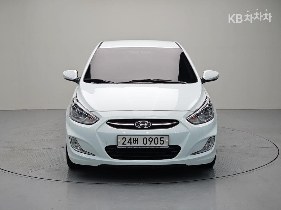 Хюндай Акцент(신형)1.4 VVT Modern - 2