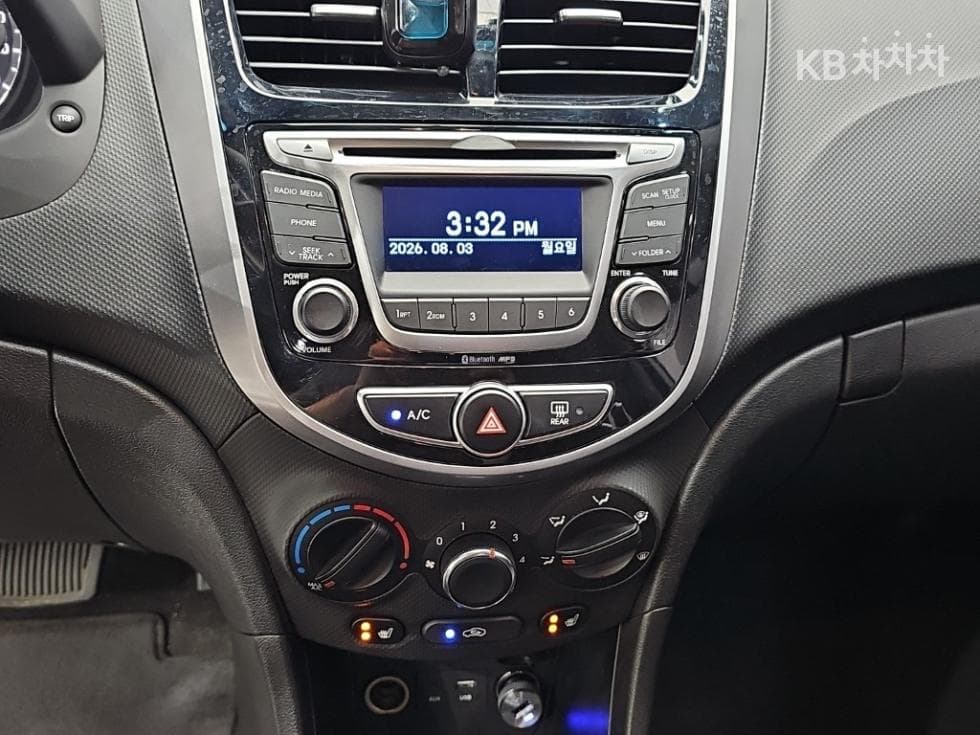 Хюндай Акцент(신형)1.4 VVT Modern - 10