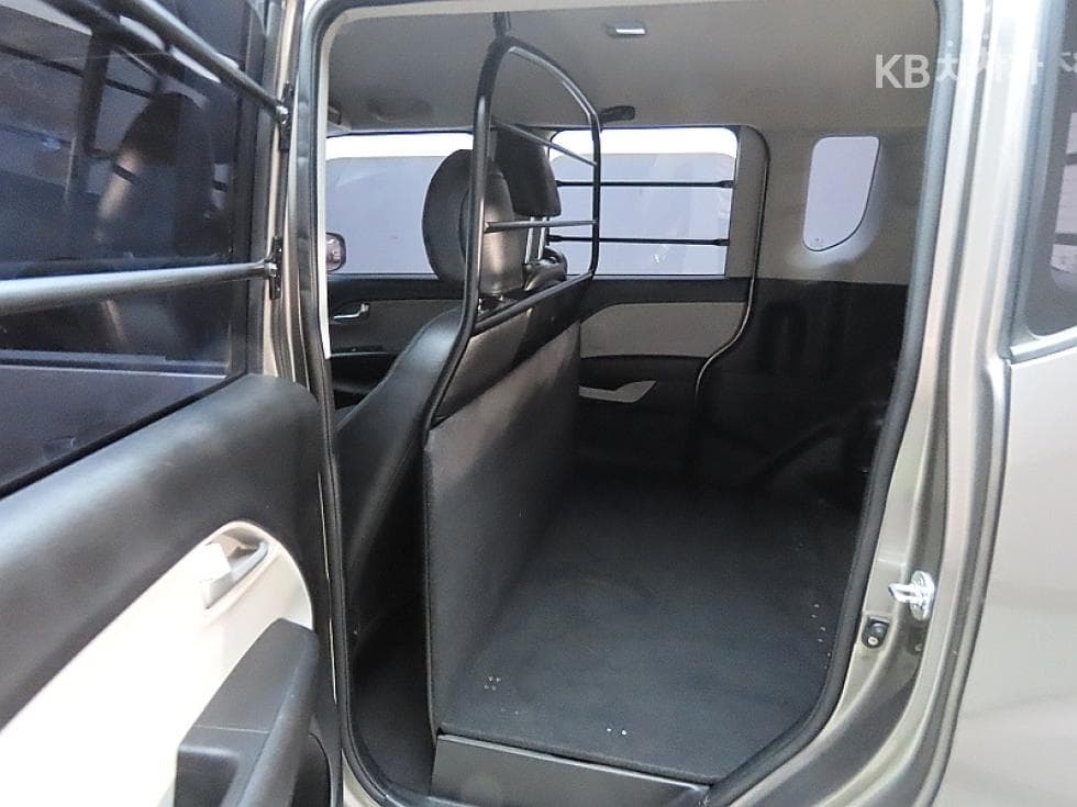 Kia Ray (van)Van2-seaterVan High-end Type - 11
