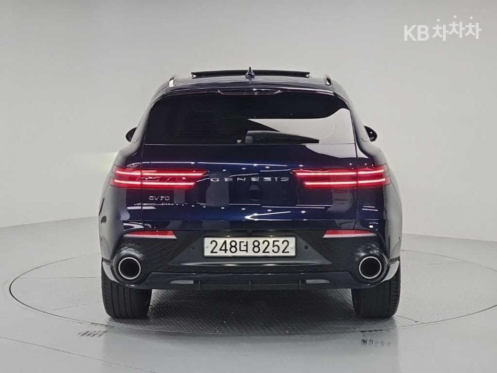 Дженезис GV70Бензин 2.5T 스포츠패키지 2WD - 3