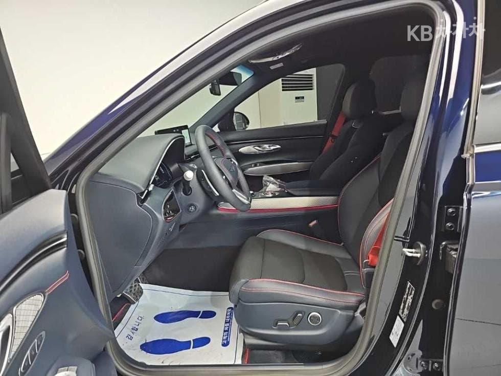 Дженезис GV70Бензин 2.5T 스포츠패키지 2WD - 11