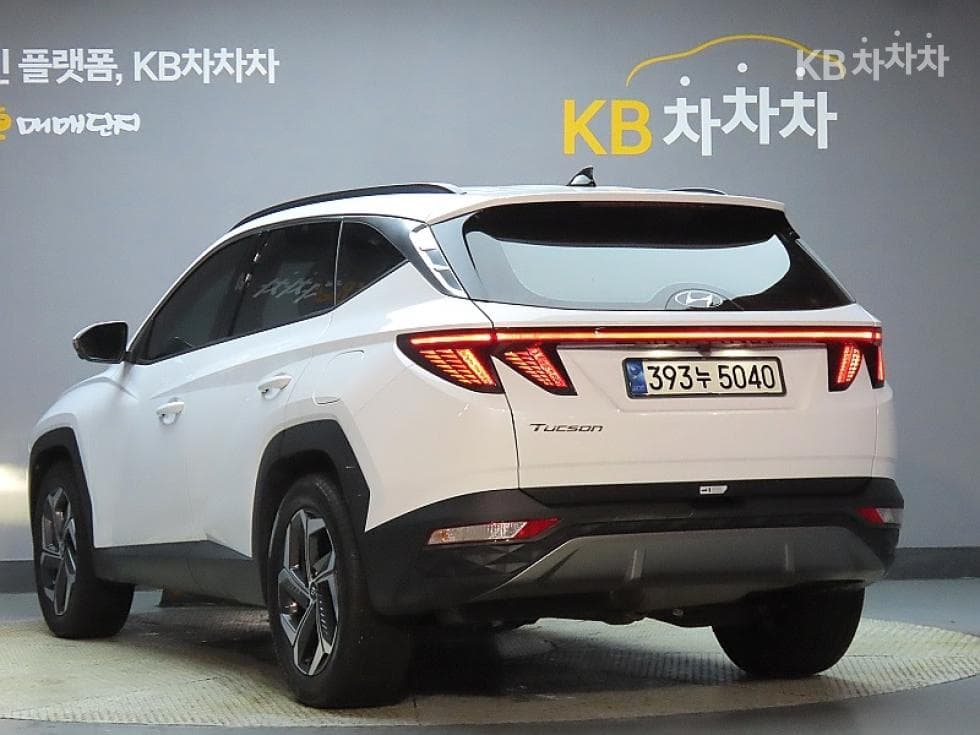 Hyundai The All New Tucson(NX (Lexus SUV)4)Diesel 2.0 2WD Inspiration - 3