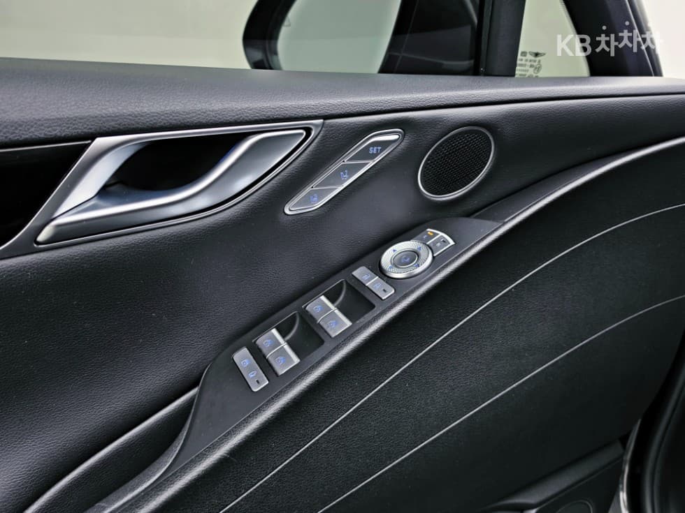 Genesis G80(RG3)2.5 Turbo Gasoline Direct Injection AWD - 13