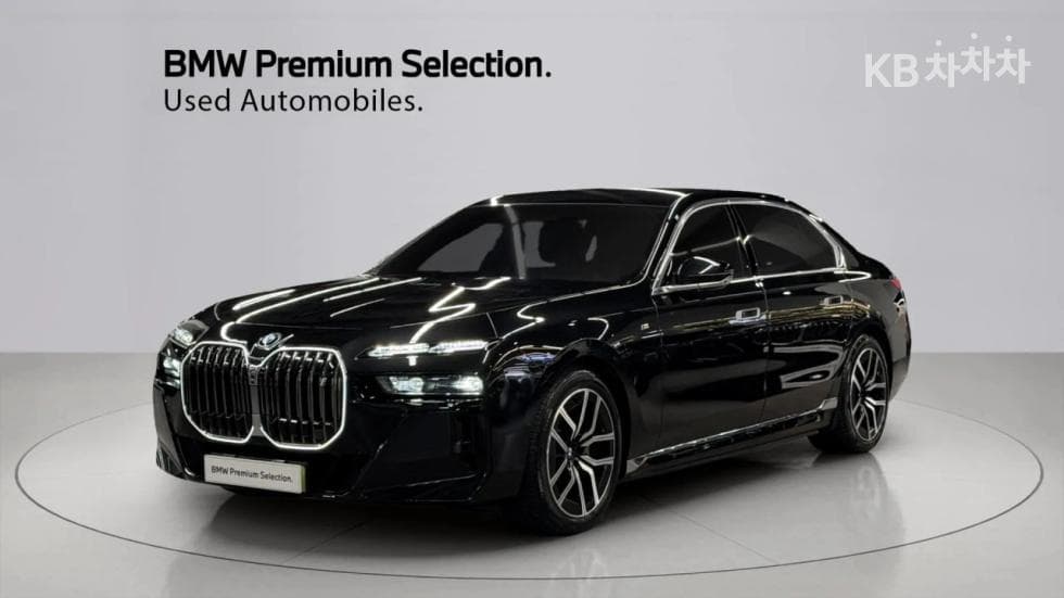BMW i7 eDrive 50 M Sport - Image 1