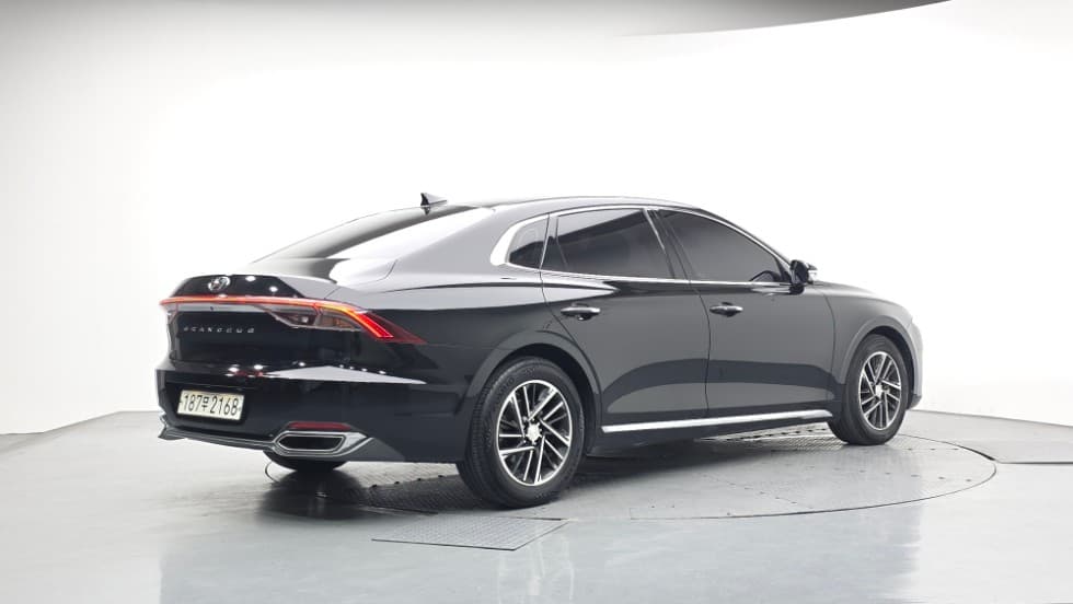Hyundai The New (facelift) Grandeur (Azera)2.5 Premium 초이스 - 2