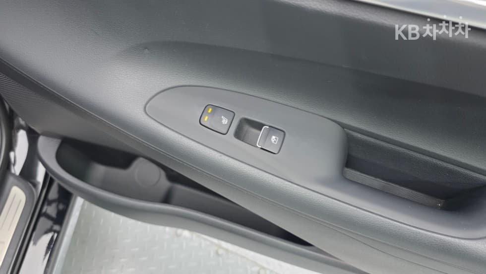 Hyundai The New (facelift) Grandeur (Azera)2.5 Premium 초이스 - 14
