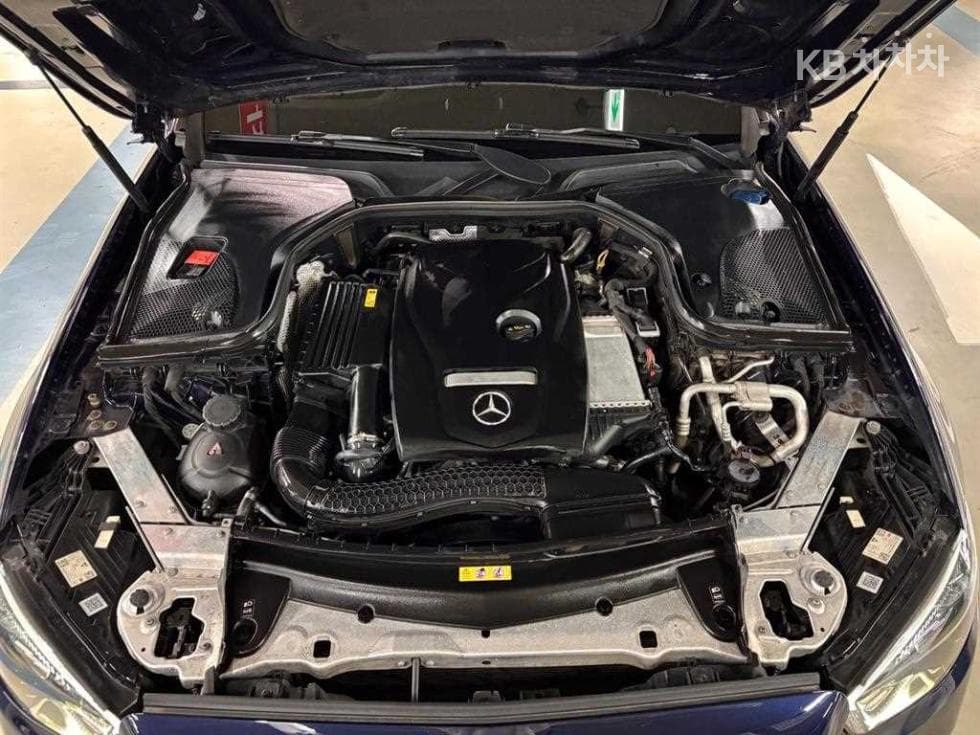 Mercedes-Benz E-Клас (W213)E250 Exclusive - 2