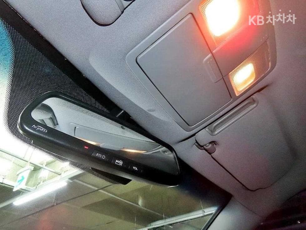 Киа SorentoRДизел 2.2 4x4 TLX Най-висок клас - 15
