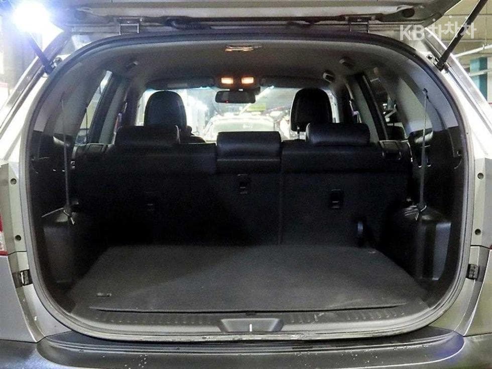 Киа SorentoRДизел 2.2 4x4 TLX Най-висок клас - 17