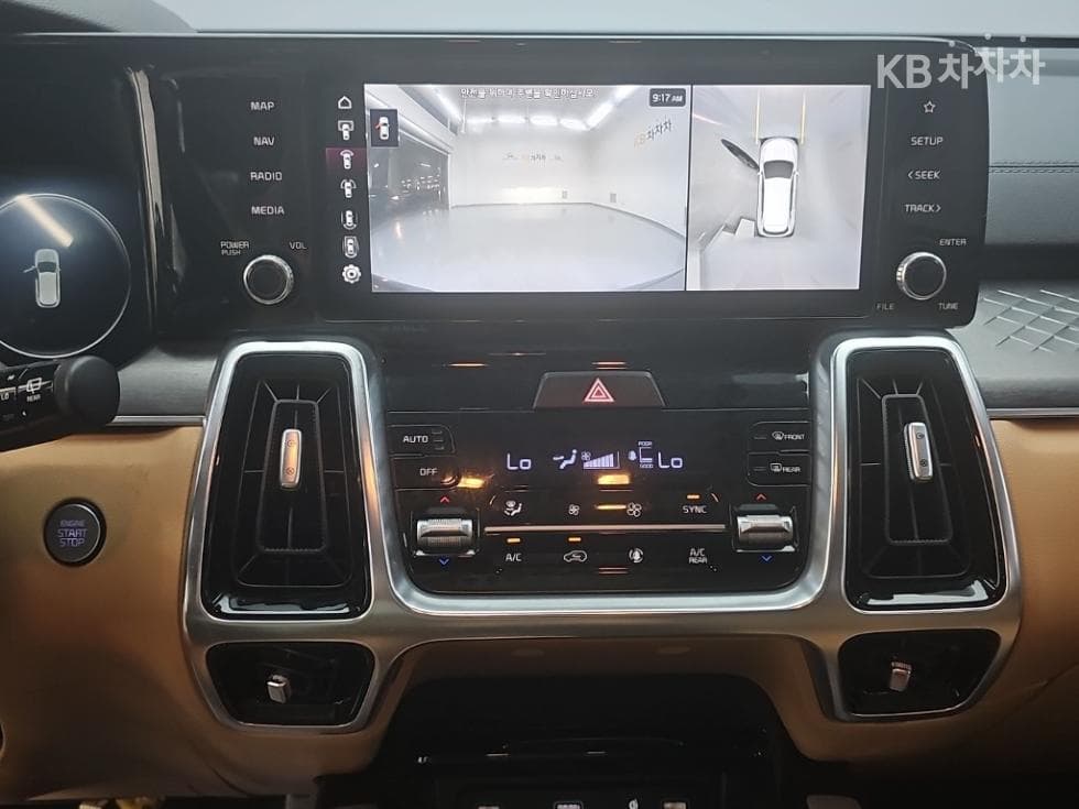 Киа The New (фейслифт) Sorento MQ42.2 Дизел 2WD Signature - 10