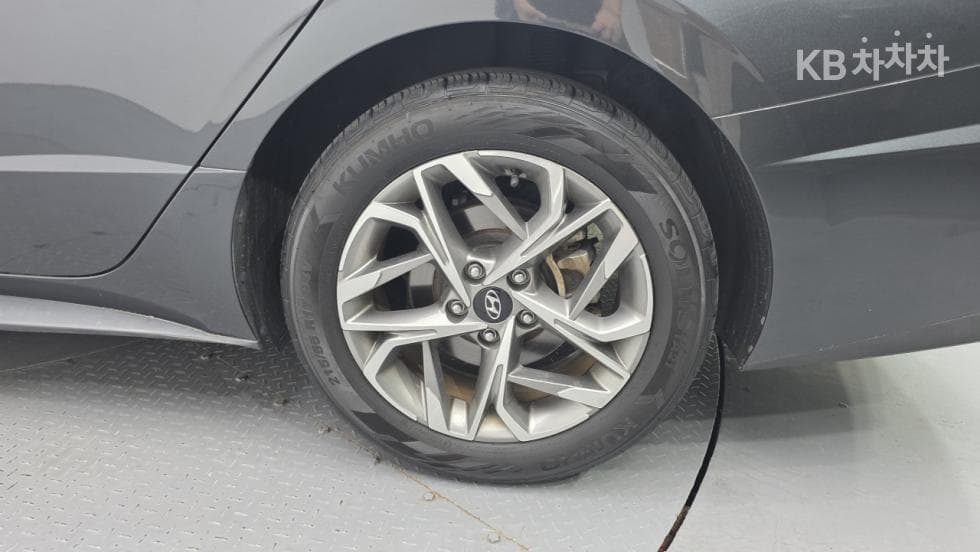 Hyundai Sonata (DN8)2.0 Premium - 6