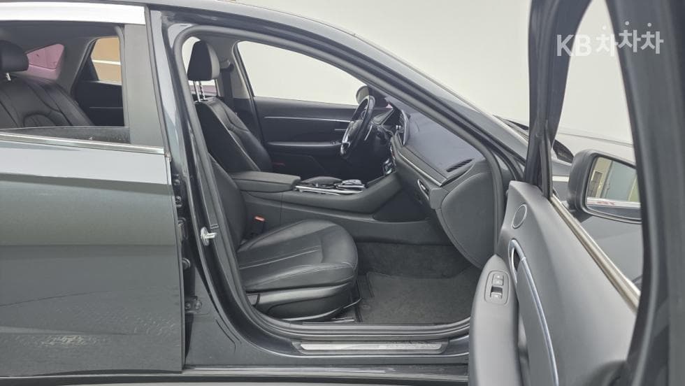 Hyundai Sonata (DN8)2.0 Premium - 10
