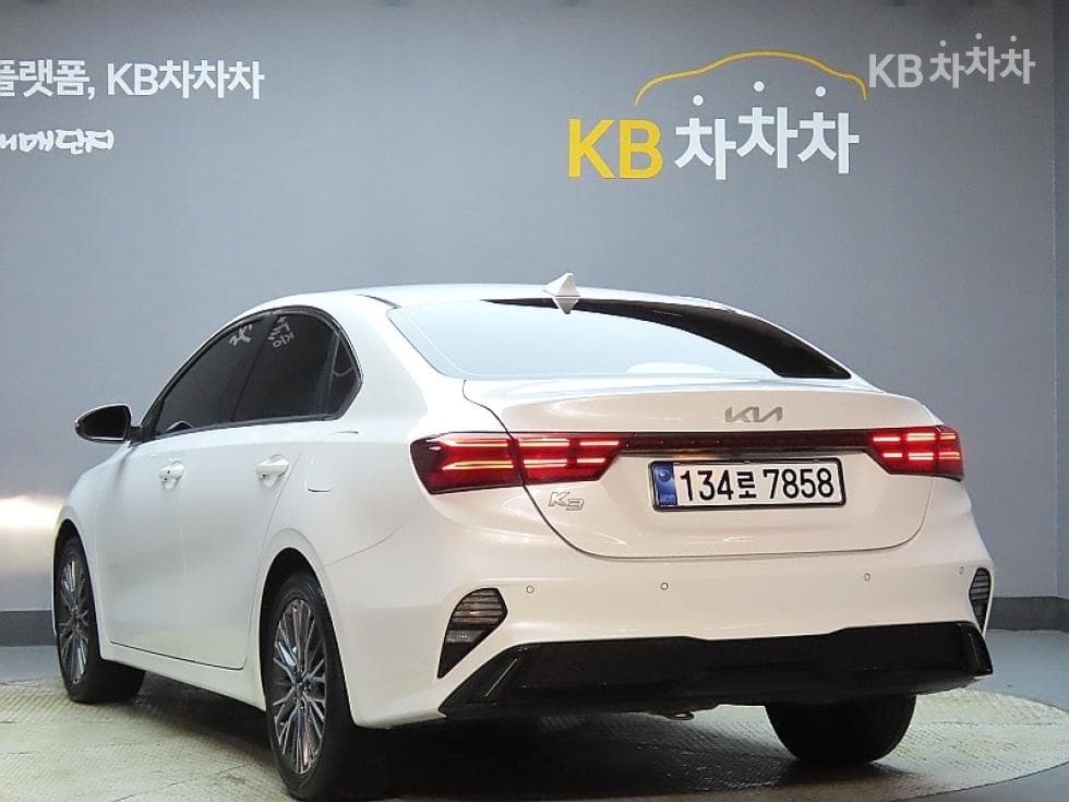 Kia All New K31.6 Gasoline Noblesse - 4