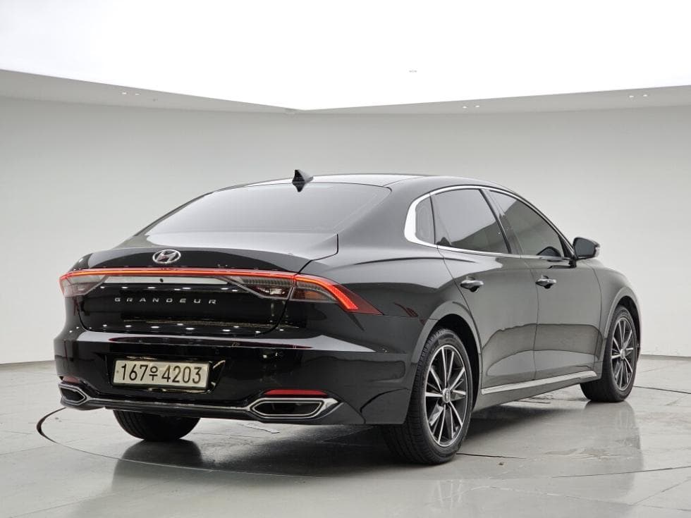 Hyundai The New (facelift) Grandeur (Azera)3.3 Premium - 3