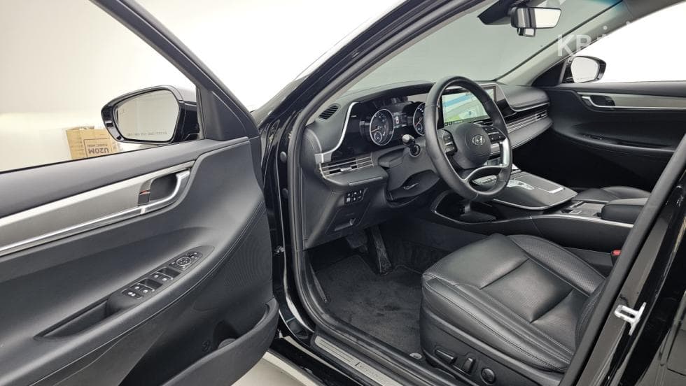 Hyundai The New (facelift) Grandeur (Azera)3.3 Premium - 13