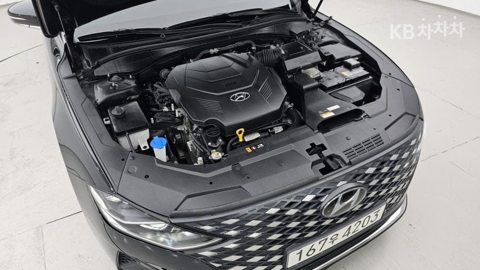 Hyundai The New (facelift) Grandeur (Azera)3.3 Premium - 18