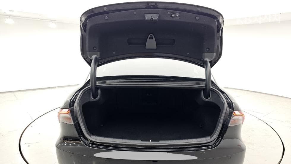 Hyundai The New (facelift) Grandeur (Azera)3.3 Premium - 19