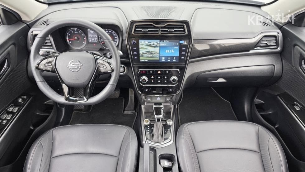 KG Mobility Very New (facelift/refresh; particularly for Tivoli) TivoliGasoline V3 2WD Standard - 14