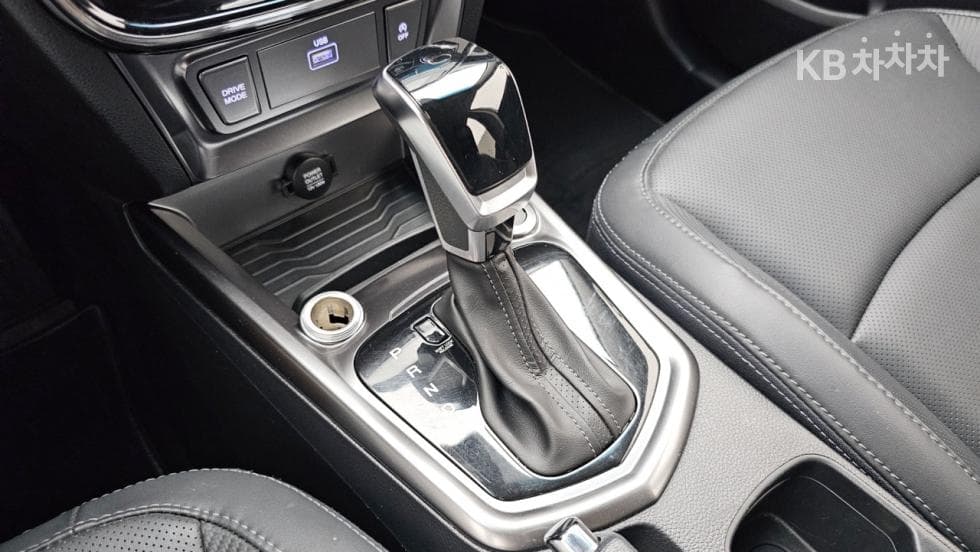 KG Mobility Very New (facelift/refresh; particularly for Tivoli) TivoliGasoline V3 2WD Standard - 22