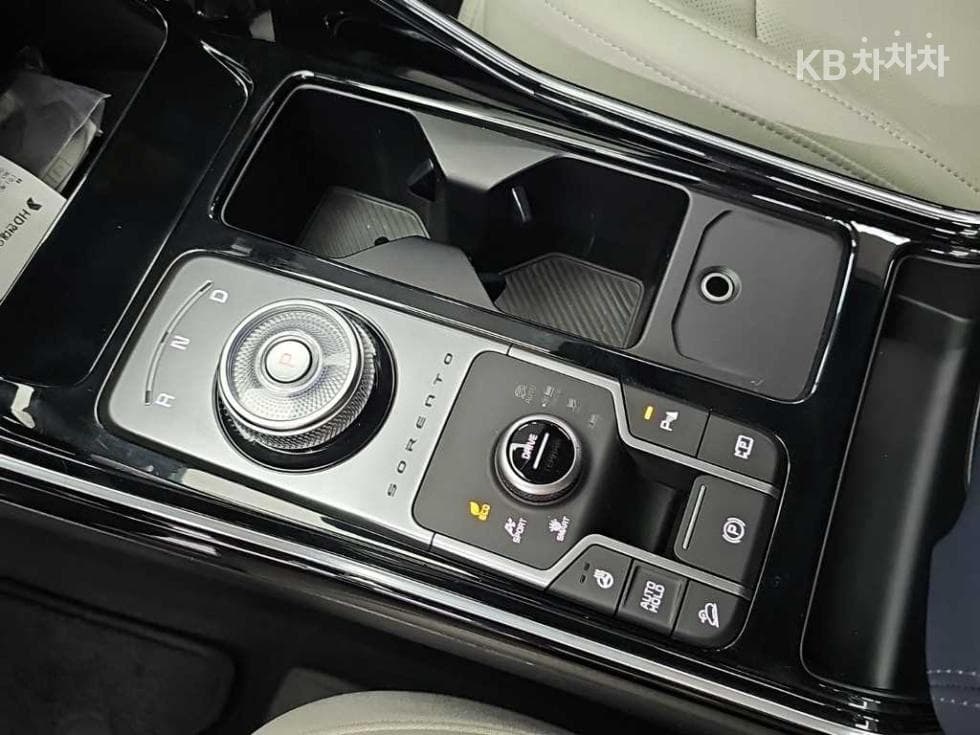 Киа The New (фейслифт) Sorento Хибрид MQ41.6T HEV 4x4 Signature Gravity - 8