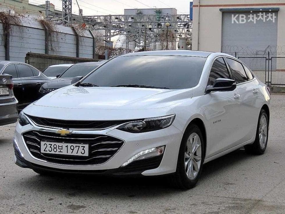 Джи Ем Корея The New (фейслифт) Малібу Хибрид 1.8 Hybrid LT Deluxe - Image 1