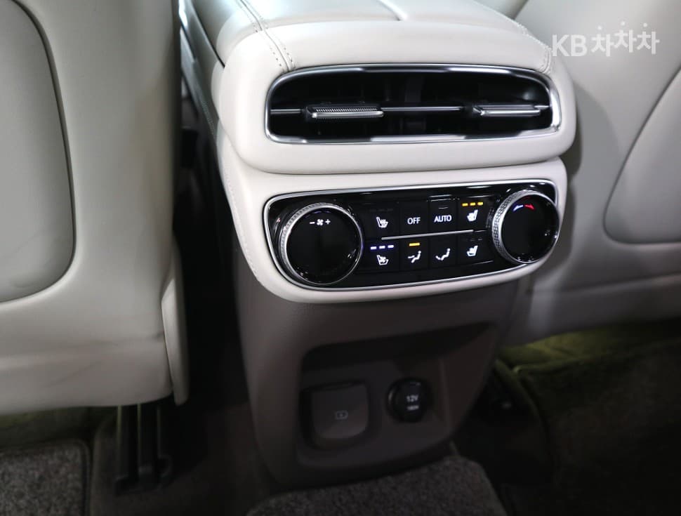 Genesis GV803.5 Turbo Gasoline AWD - 13