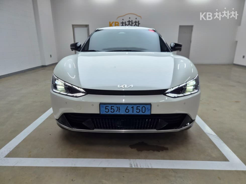 Kia EV6 롱 레Seater지 2WD 어스 - Image 1