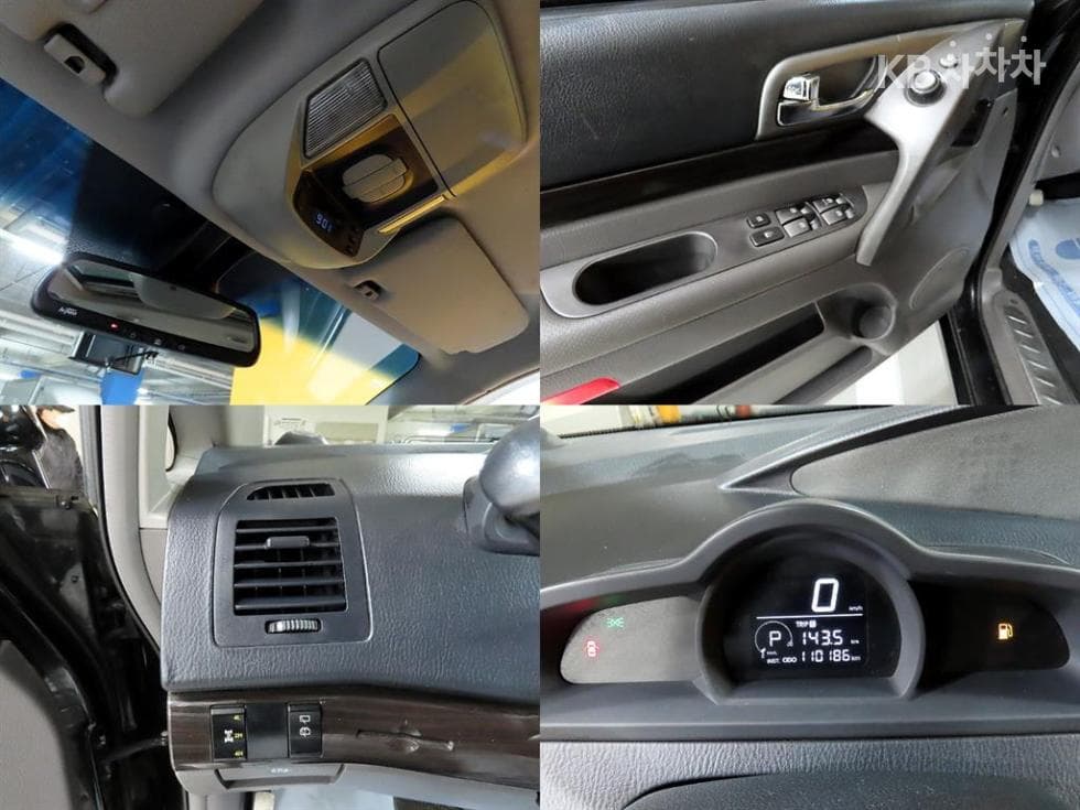 KG Mobility 코란도 투리스모9-seater 4WD TX - 17