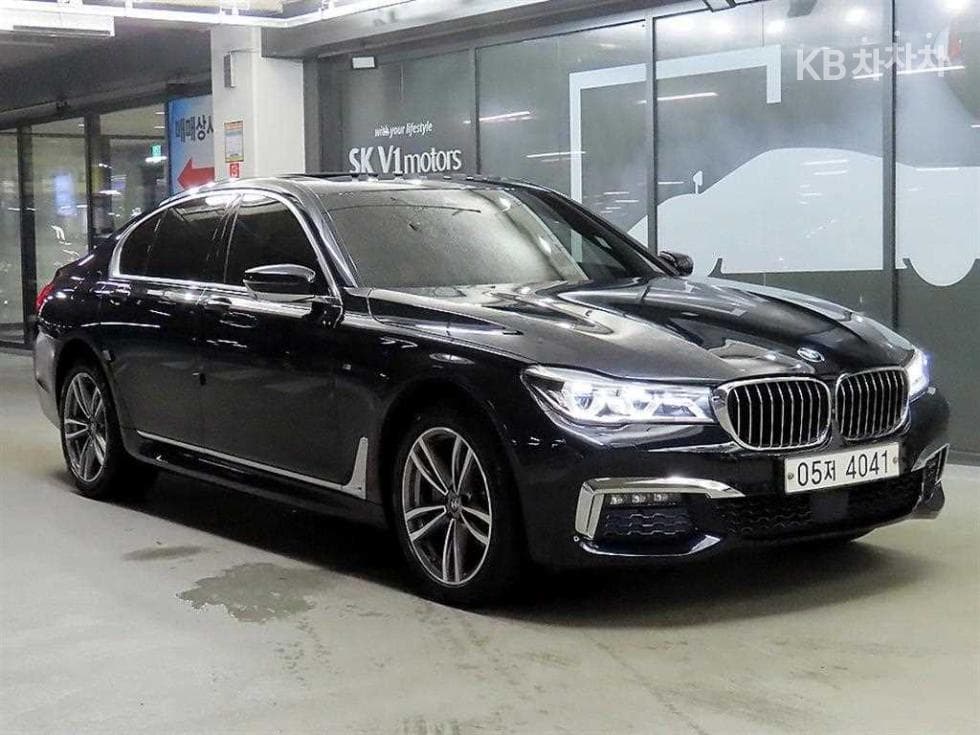 BMW 7시리즈 (G11) 730d xDrive M Sport - Image 1