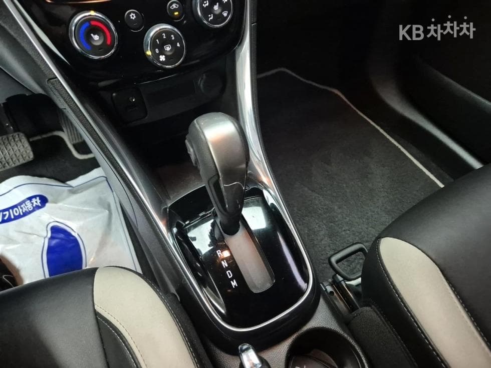 (22More6482)GM The New Trax 1.6 Diesel Perfect Black - 8