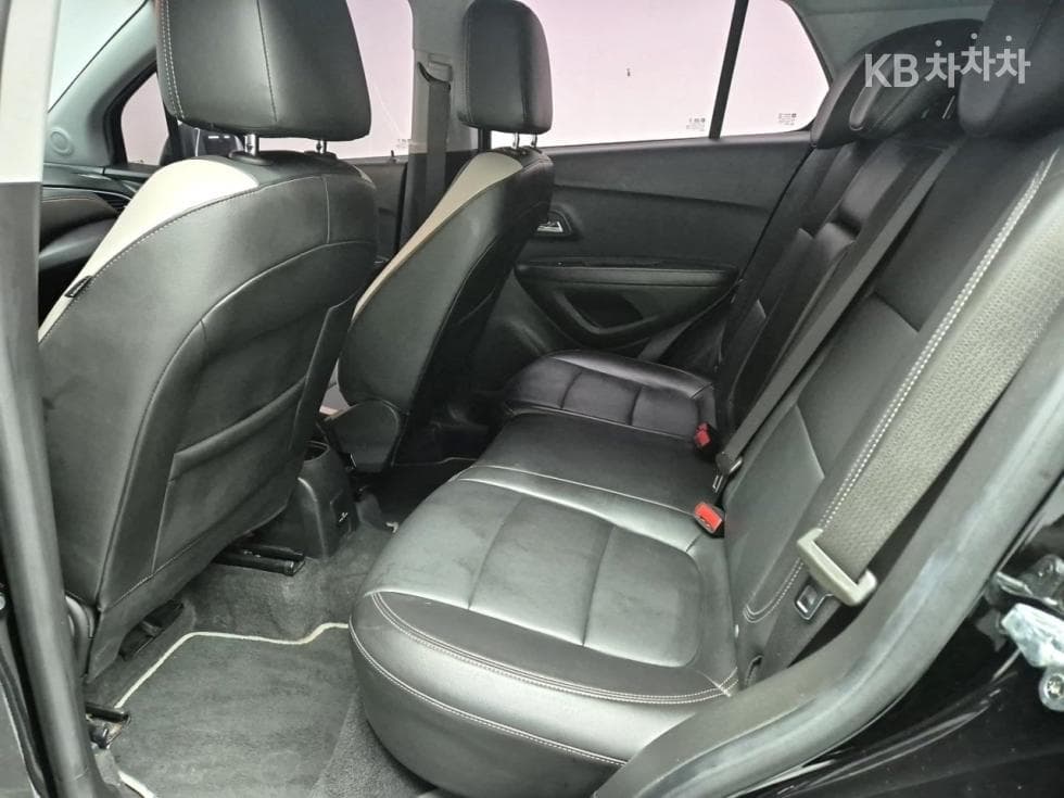 (22More6482)GM The New Trax 1.6 Diesel Perfect Black - 12