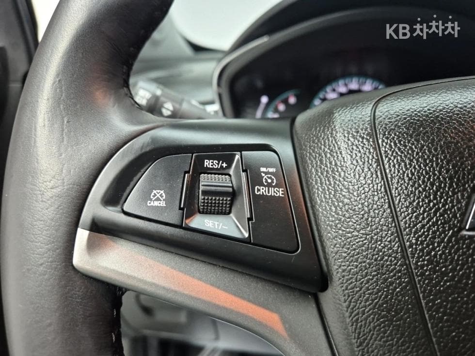 (22More6482)GM The New Trax 1.6 Diesel Perfect Black - 17