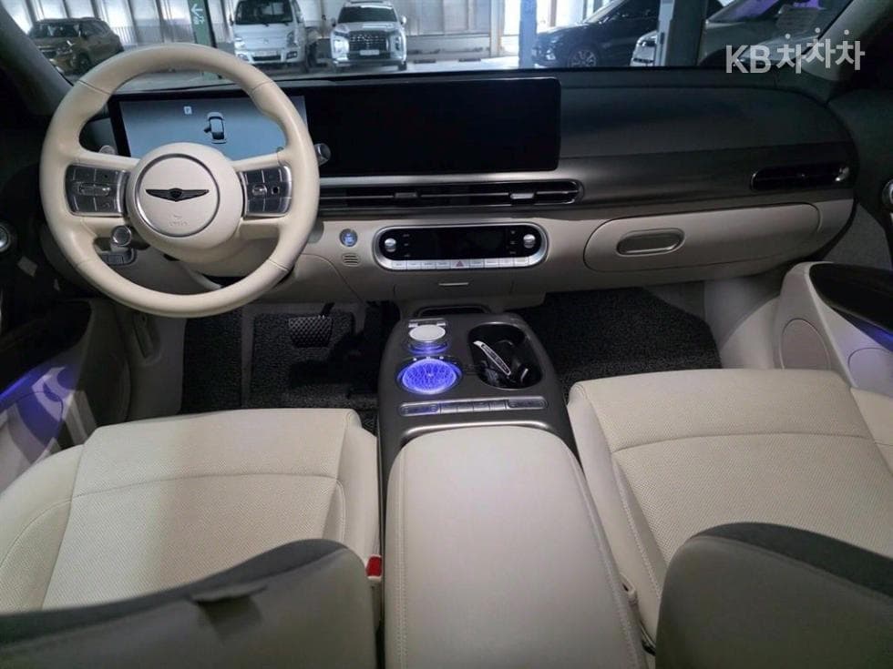 Genesis GV60Standard 2WD Standard - 12