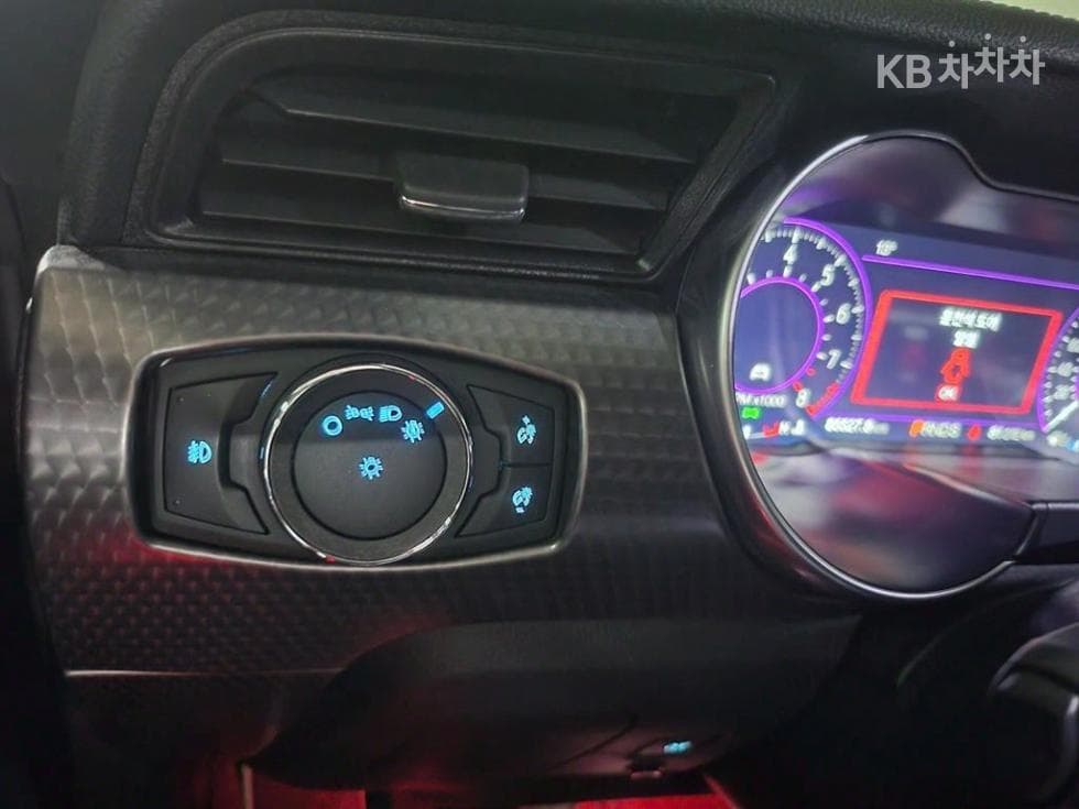 Ford 올New머스탱GT Coupe Premium - 9