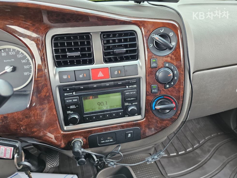 Хюндай Porter 2Удължено междуосие Super Cab Box Truck SUP - 8