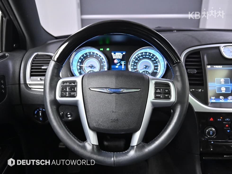 크라이슬러 The New (фейслифт) 300C3.6 - 13