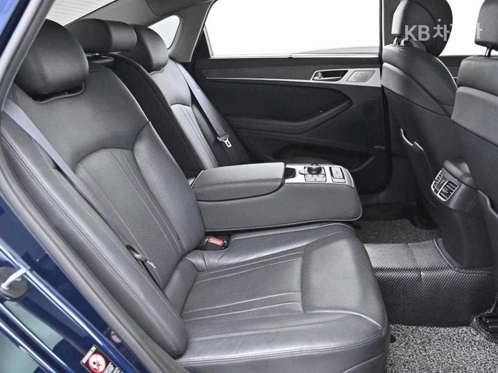 Дженезис G803.3 GDI AWD Премиум Люкс - 11