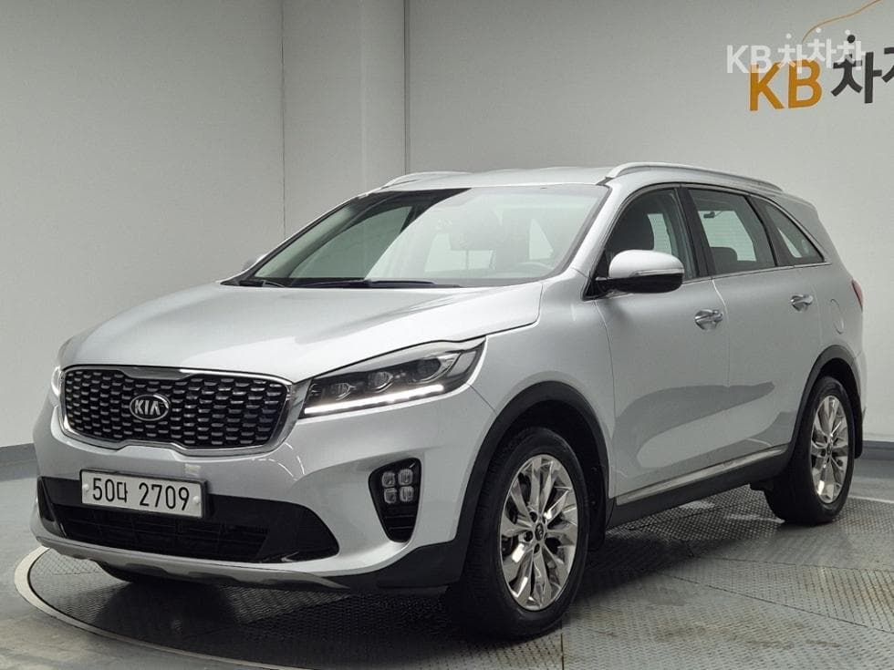 Киа The New (фейслифт) Sorento 2.2 Дизел 2WD 넘버원 에디션 - Image 1