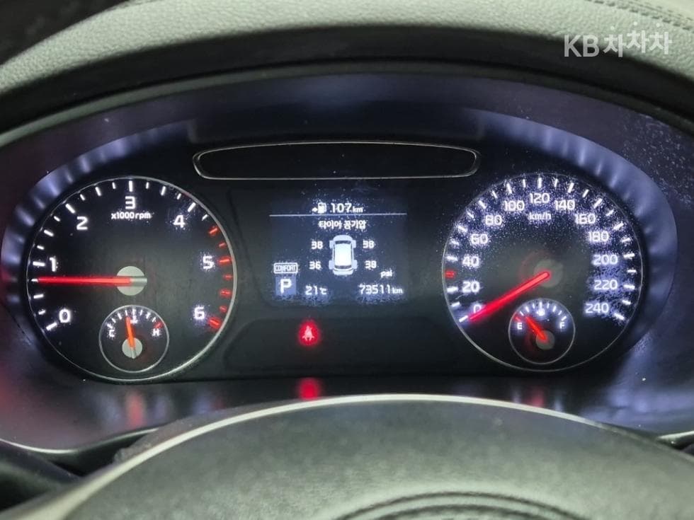 Киа The New (фейслифт) Sorento2.2 Дизел 2WD 넘버원 에디션 - 6