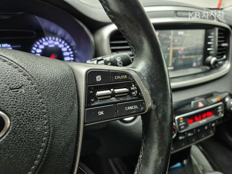 Киа The New (фейслифт) Sorento2.2 Дизел 2WD 넘버원 에디션 - 16