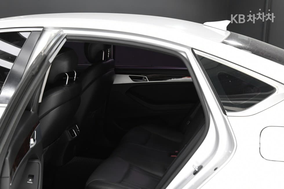 Хюндай ДженезисDHG330 Modern - 10