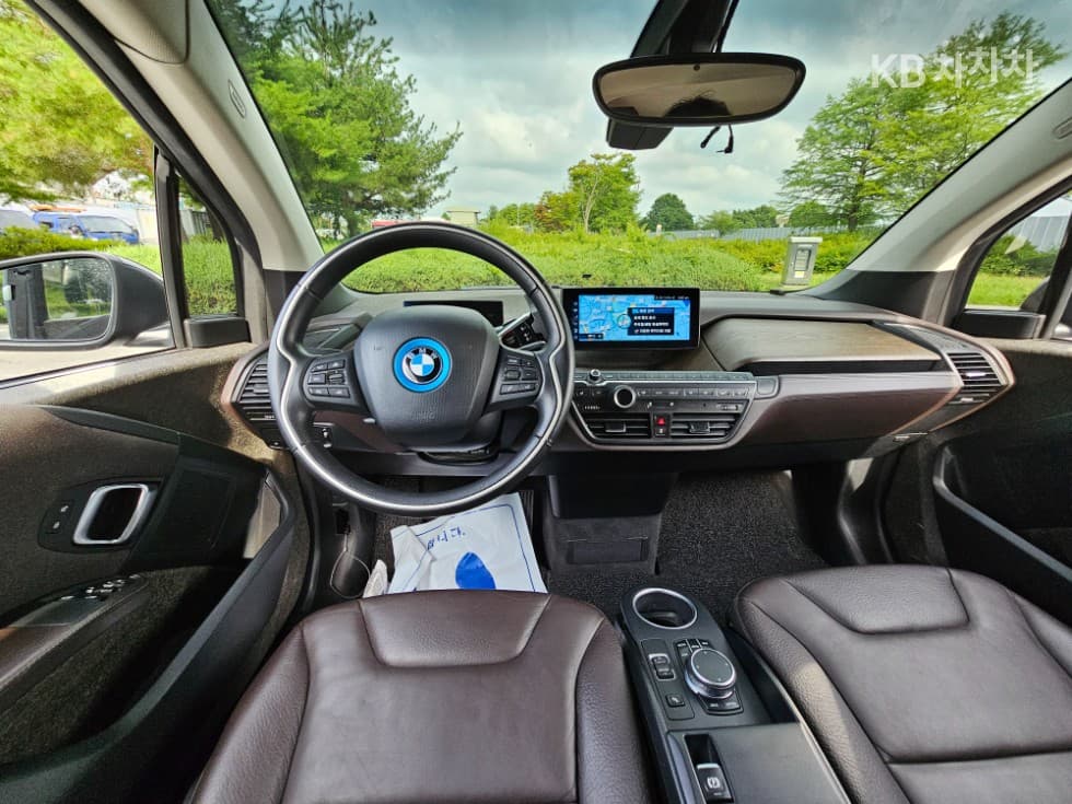 BMW i3SOL+ - 10