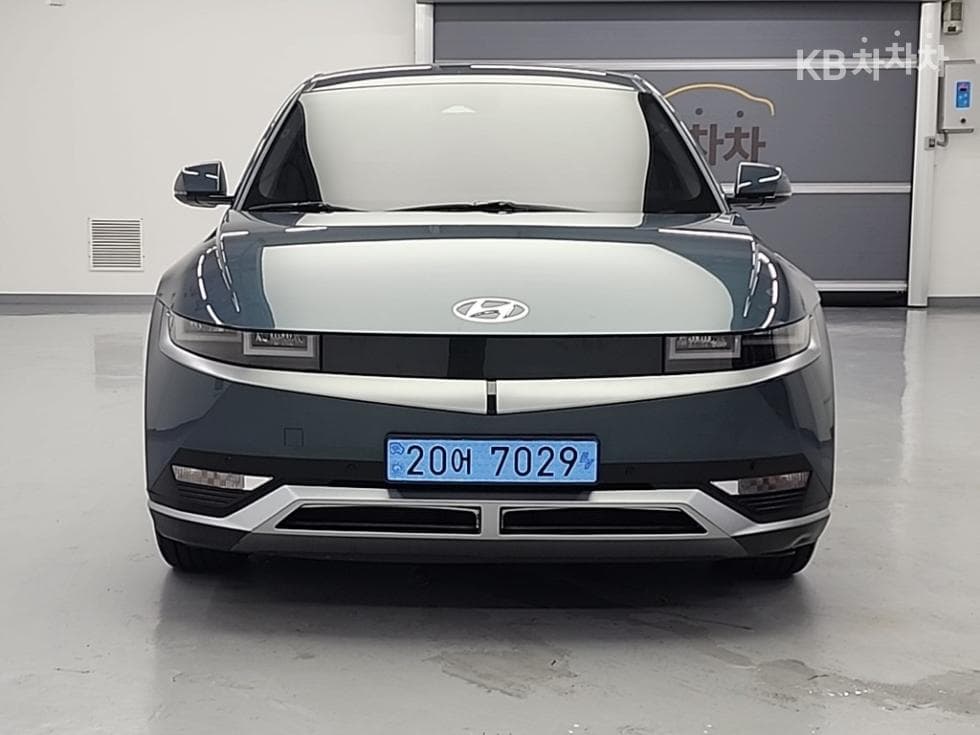 Хюндай IONIQ 5Long Range AWD Exclusive - 2