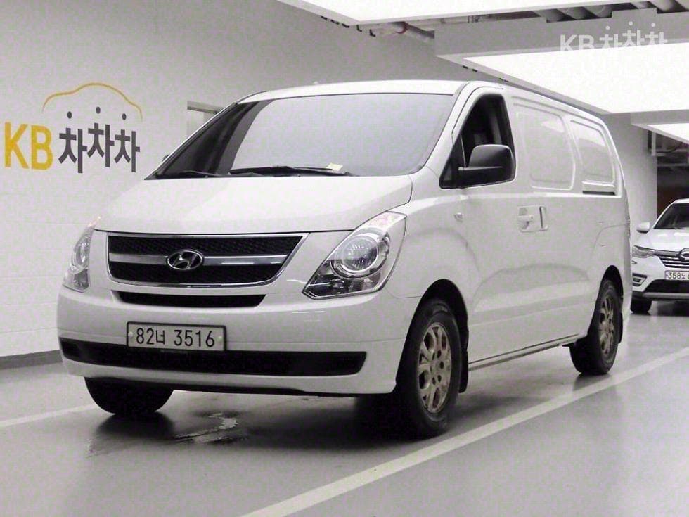 Hyundai Grand Starex3Seater승 Van CVX Luxury - 2