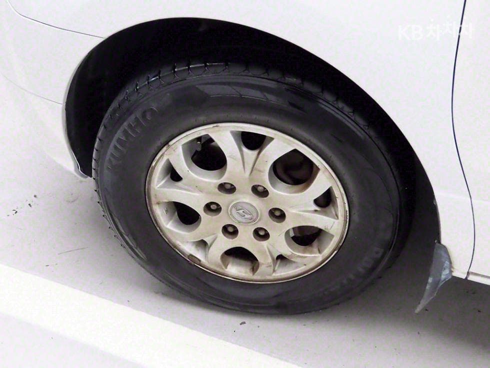 Hyundai Grand Starex3Seater승 Van CVX Luxury - 14